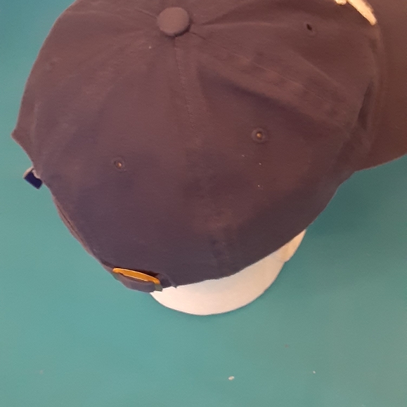 NFL Indianapolis Colts hat - Picture 3 of 4